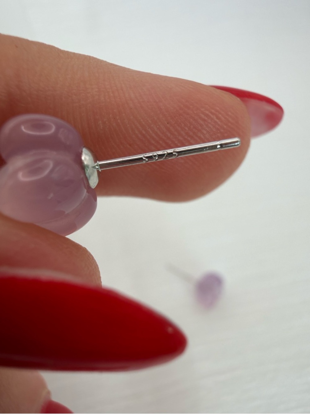 Lavender Quartz Flower Stud Earrings - Picture 4 of 4